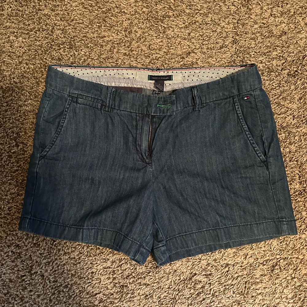 Tommy Hilfiger jean shorts size 10